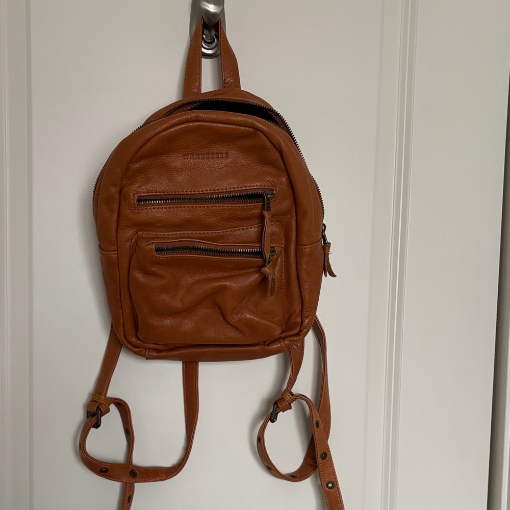 Wanderers Travel Leather Backpack